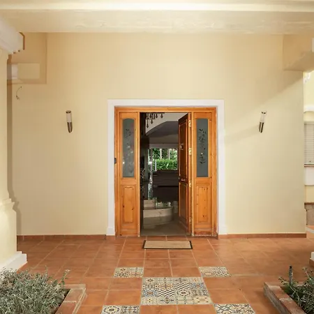 Large 4 Beds Cozy 700 M Walk Canas Willa *