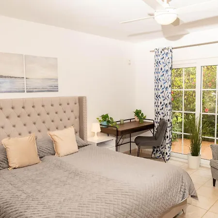 Large 4 Beds Cozy 700 M Walk Canas Vila *