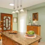 Large 4 Beds Cozy 700 M Walk Canas Villa *