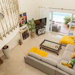 Large 4 Beds Cozy 700 M Walk Canas Marbella