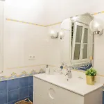 Large 4 Beds Cozy 700 M Walk Canas Villa Marbella