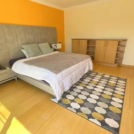 Beachside 4 Beds Cozy Villa, 700m Canas Beach! Marbella