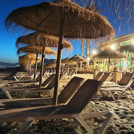 Large 4 Beds Cozy 700 M Walk Canas Marbellac