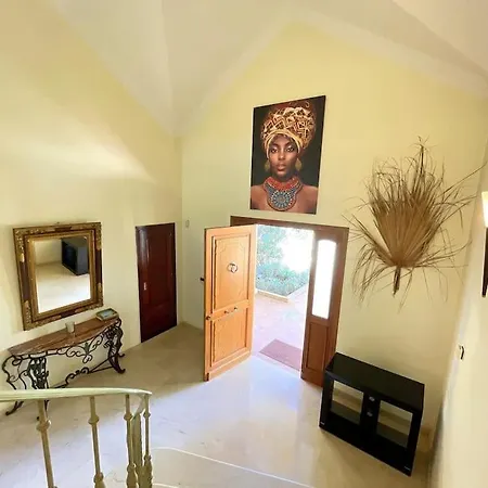 Beachside 4 Beds Cozy Villa, 700m Canas Beach! Villa *