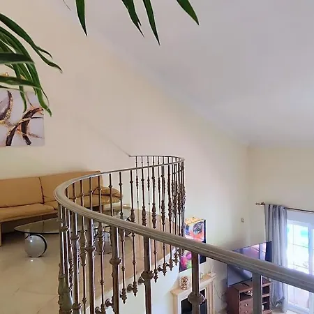 Beachside 4 Beds Cozy Villa, 700m Canas Beach! *