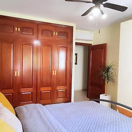 Beachside 4 Beds Cozy Villa, 700m Canas Beach! Marbella