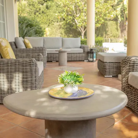 Large 4 Beds Cozy 700 M Walk Canas Villa