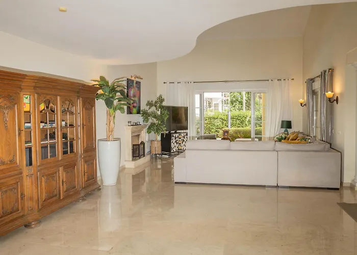 Large 4 Beds Cozy 700 M Walk Canas Vila *