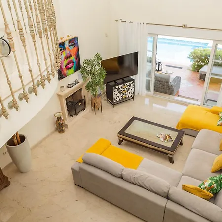 Large 4 Beds Cozy 700 M Walk Canas Μαρμπέλλα