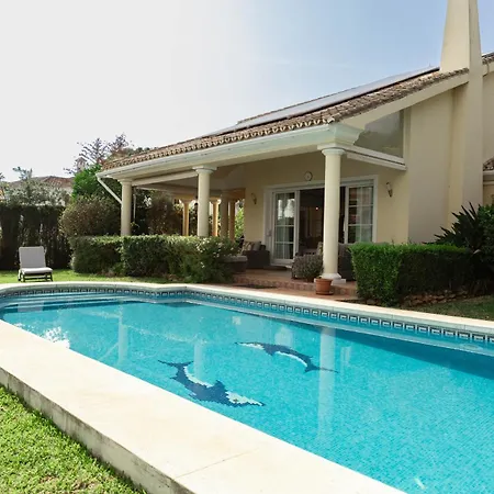 Вілла Large 4 Beds Cozy 700 M Walk Canas