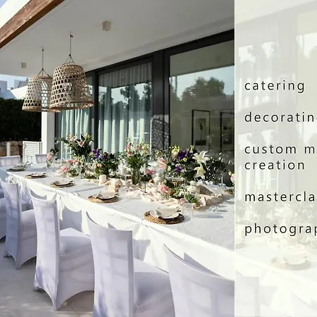 Large 4 Beds Cozy 700 M Walk Canas *